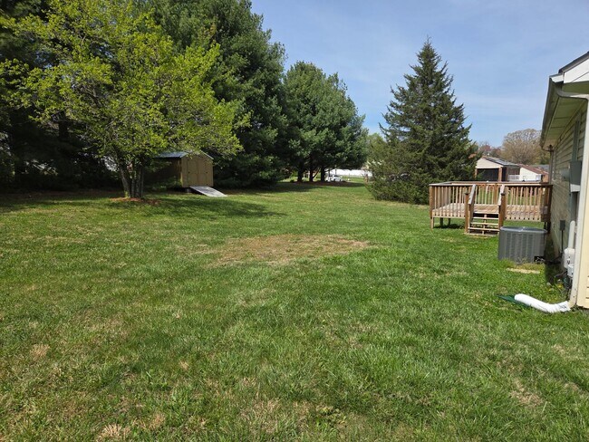 Building Photo - One Level Living