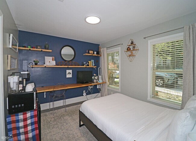 Building Photo - 1278 Dahlgren Lane