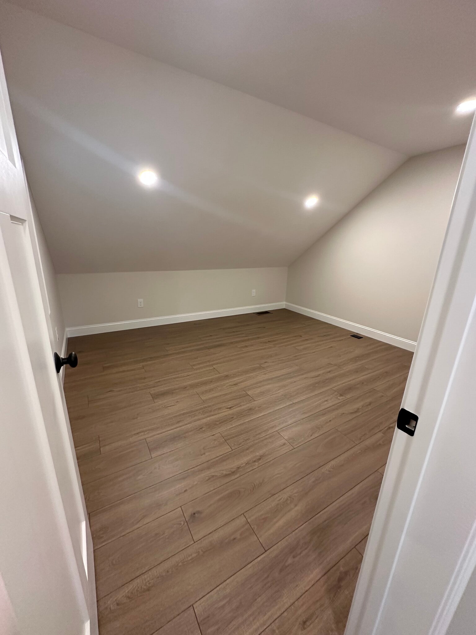 Amazing storage room, providing versatility. - 29 Liberty St