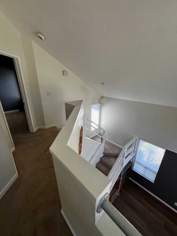 Building Photo - 229 Sunset Dr