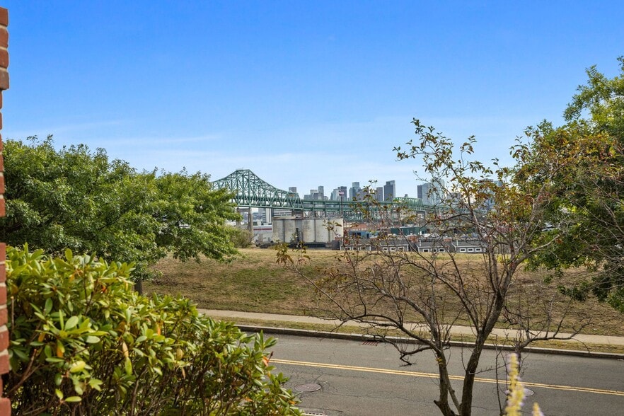 Building Photo - 50 Boatswains Wy