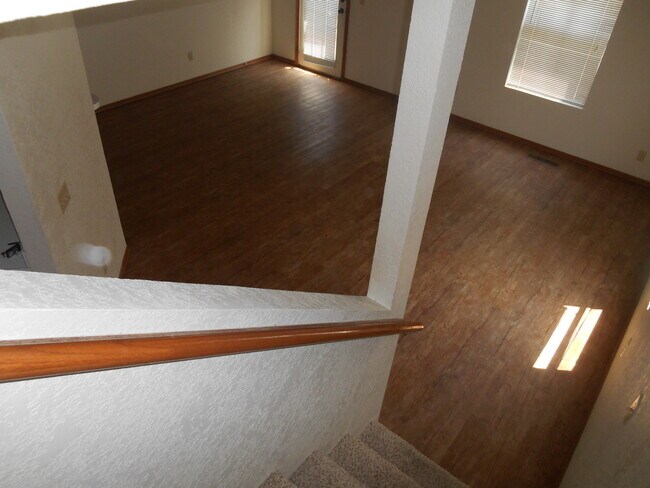 Building Photo - 3320-3322 Ridgecrest Cir