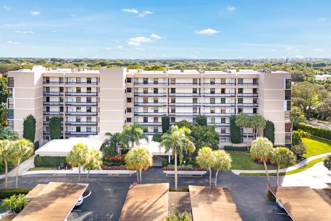 Building Photo - 6662 Boca Del Mar Dr