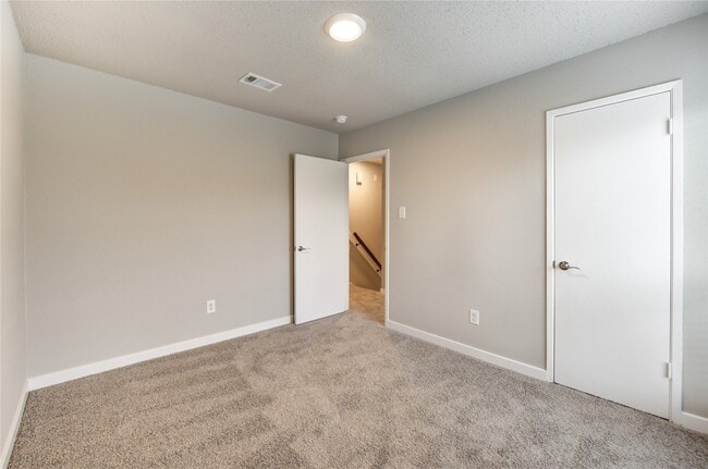 Building Photo - 7411 Trabajo Dr