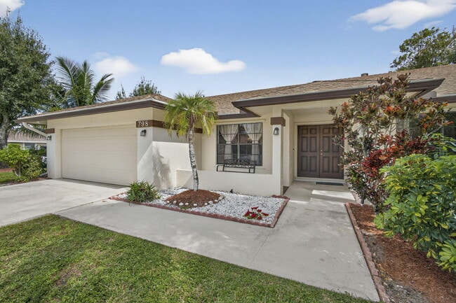 Building Photo - 798 Blueberry Dr