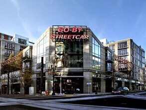 Building Photo - Streetcar Lofts - studio with 1 parking sp...