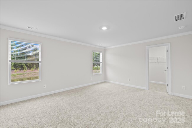 Building Photo - 1726 Braemar Vlg Dr
