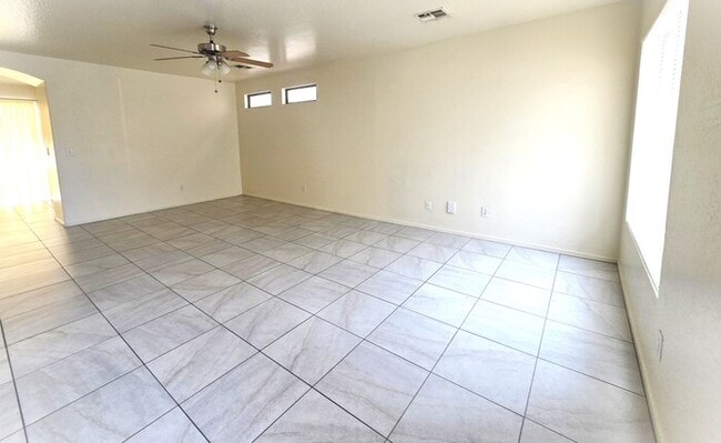 Building Photo - Charming 3-Bedroom, 2-Bath Rental in El Mirage
