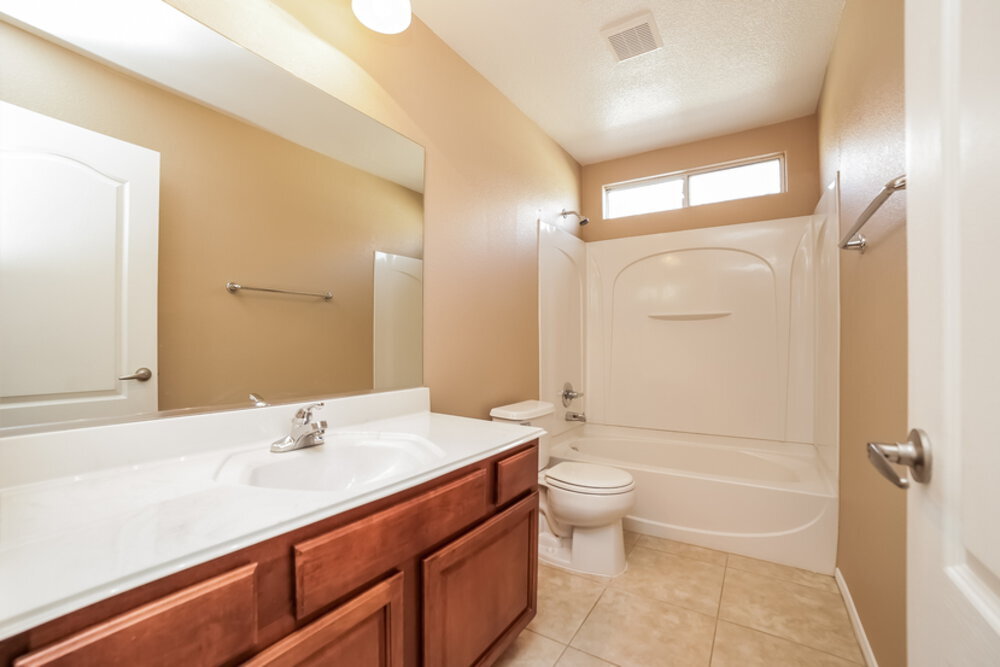 Building Photo - 408 Orchid Oasis Ave