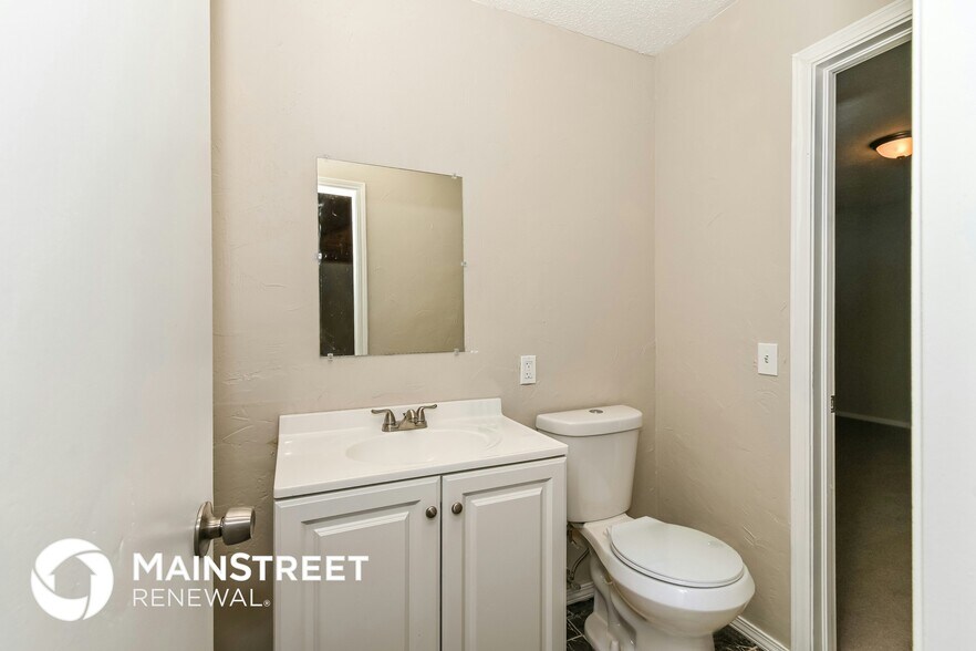 Building Photo - 4605 NW 57th St