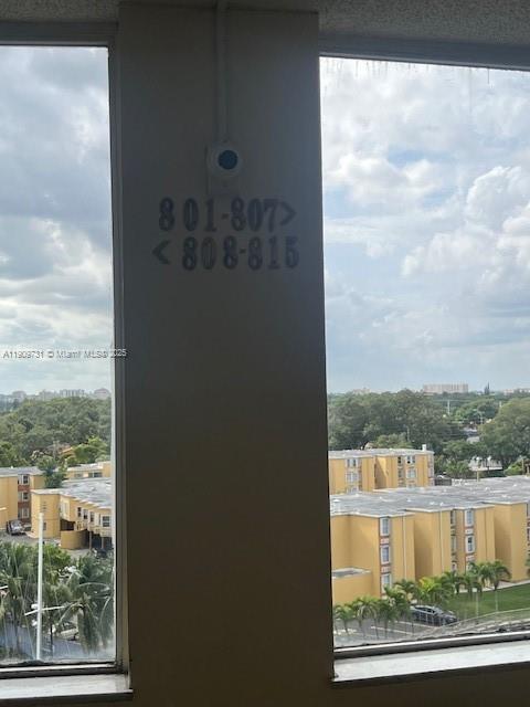 Building Photo - 1800 NW 24th Ave