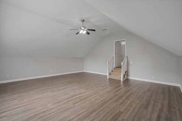 Building Photo - 302 12 Oaks Ln