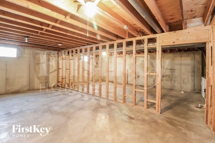Building Photo - 5815 Forge Bridge Dr