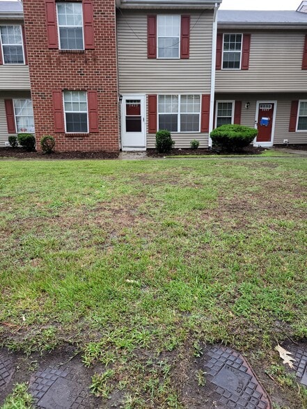 Front view - 3453 Clover Meadows Dr