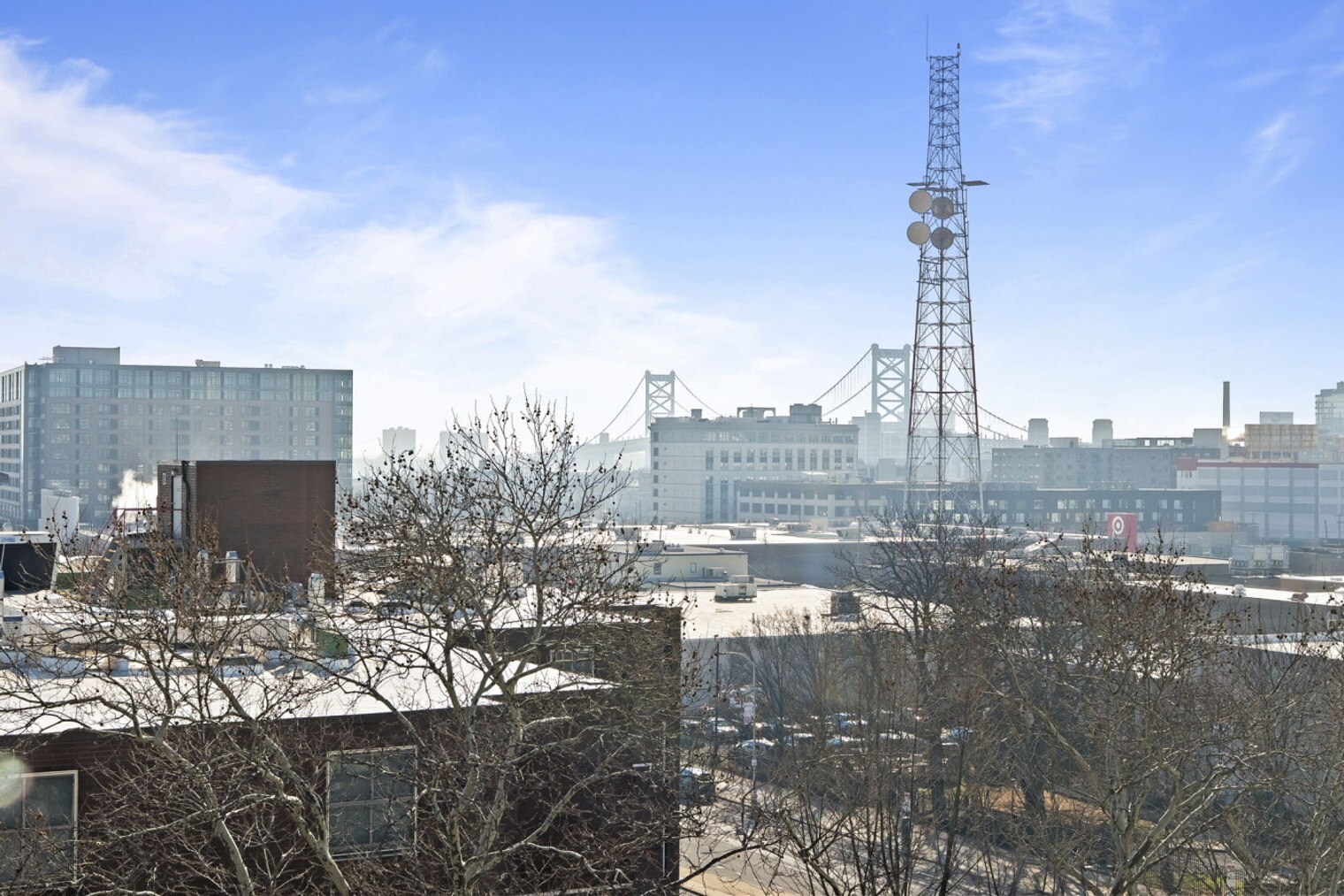 Building Photo - 501 N Perth St