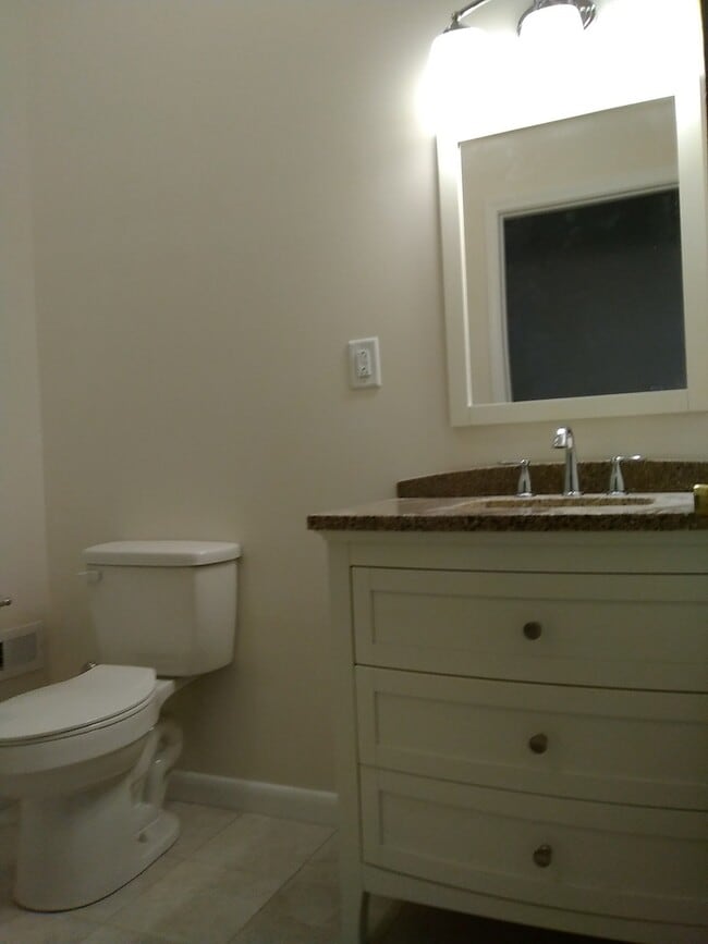 Building Photo - 8580 Tartan Rd