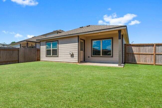 Building Photo - 603 Levine Ct