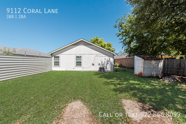 Primary Photo - 9112 Coral Ln