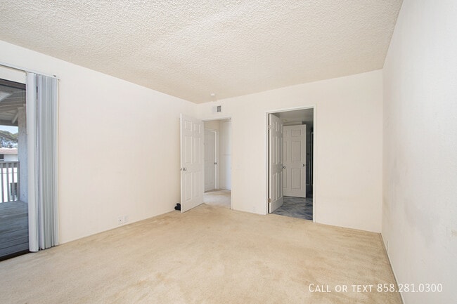 Building Photo - 3911 Camino Lindo
