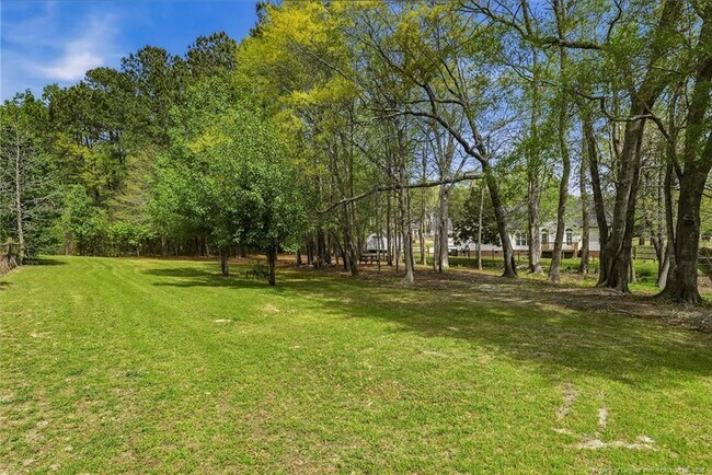 Building Photo - 50 Dino Ct