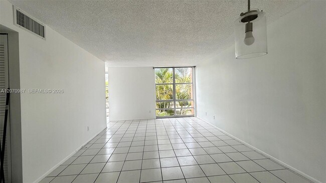 Building Photo - 210 172nd St