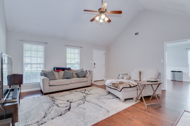 Building Photo - Great 3 Bedroom In Grovetown