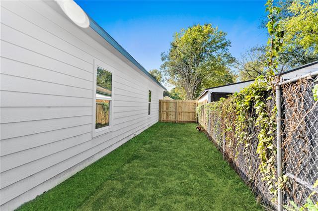 Building Photo - 2724 Swanson St