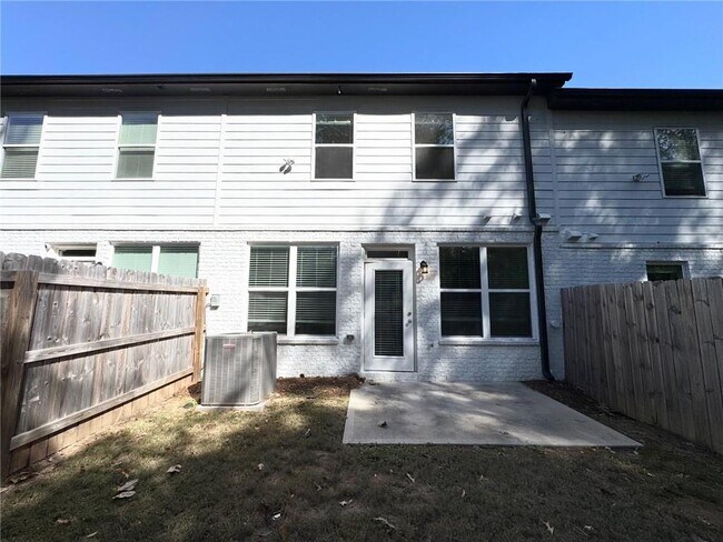 Building Photo - 213 Auburn Valley Wy