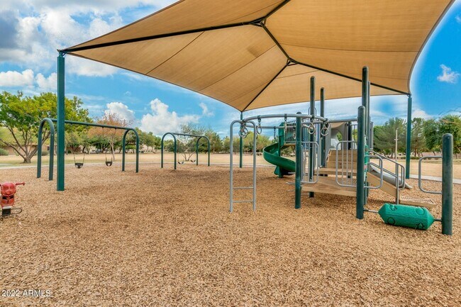 Building Photo - 1345 W Musket Way