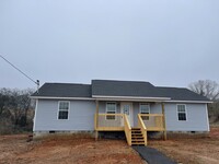 Building Photo - 515 Coile Rd