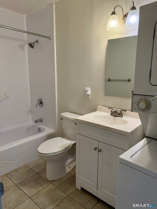 Building Photo - 26 Prospect St