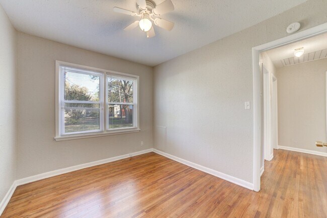 Building Photo - Welcome home to this charming 1955 ranch that's ready for modern living. This 3-bedroom, 1-bath h...