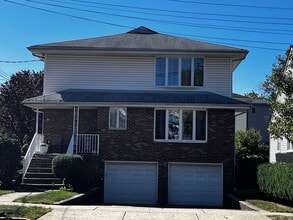 Building Photo - 480 Central Blvd