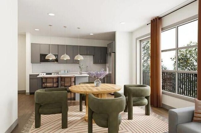 Building Photo - 600 St Albans Dr