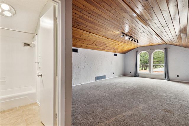 Building Photo - 913 Harwood Terrace