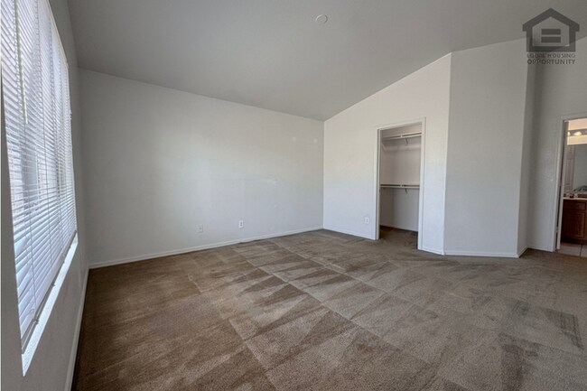 Building Photo - 3Bed/2Bath House at Northern Ave/87th Ave! Ready for Immediate Move-In! – Corner Lot!