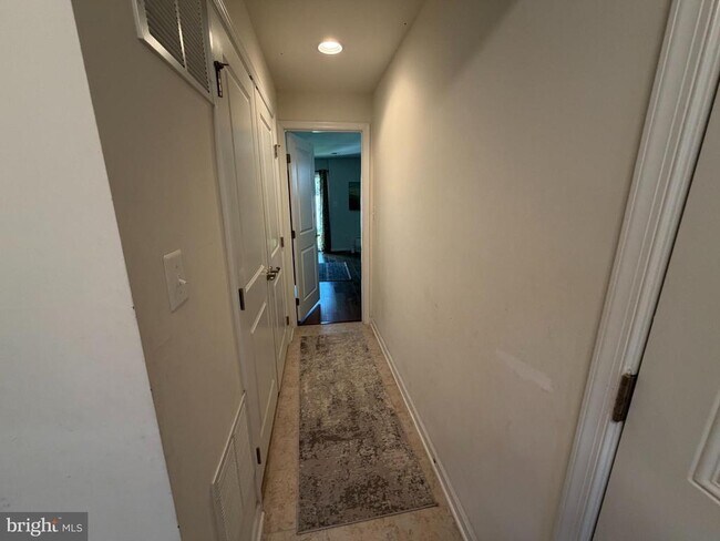 Building Photo - 41717 McMonagle Square