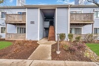 Building Photo - 2016 Aspen Dr