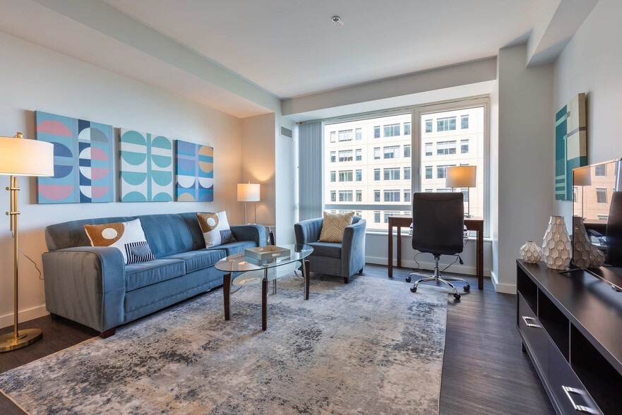 Building Photo - 505 Congress St