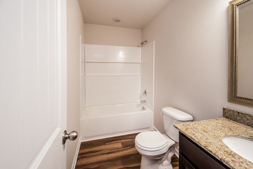 Building Photo - 925 Dawsons Park Wy