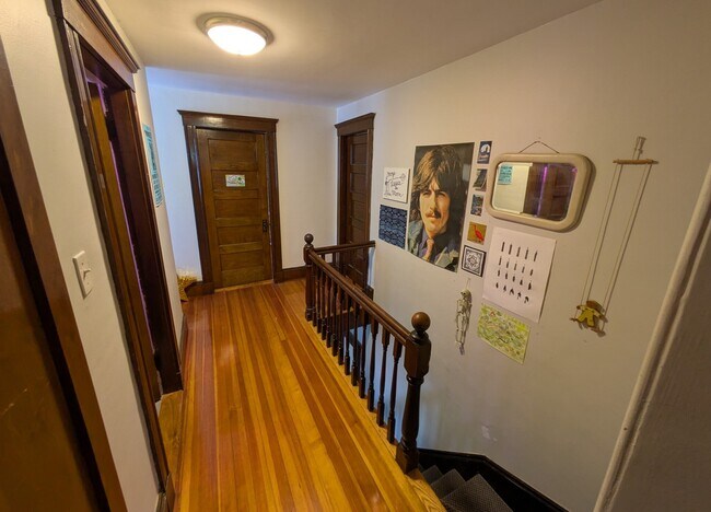 Building Photo - 8 Foskett St