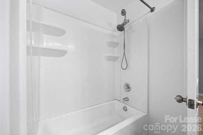 Building Photo - 9612 Brackenview Ct