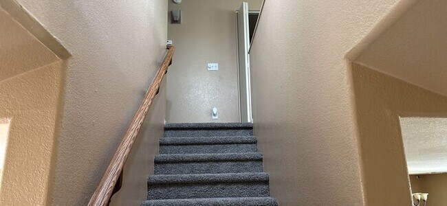 Building Photo - COMING SOON! Great 5 bedroom house in Circle Cross Ranch with pool