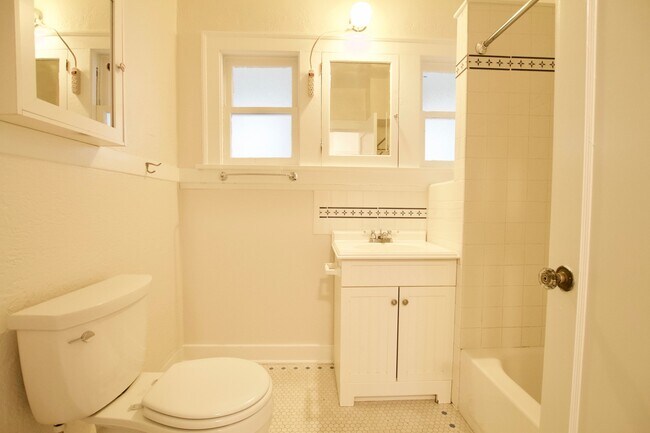 Building Photo - Rain City