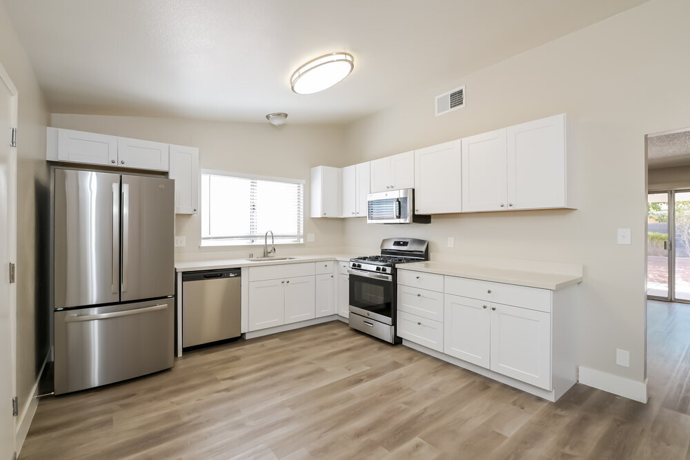 Building Photo - 1555 Calabria Dr