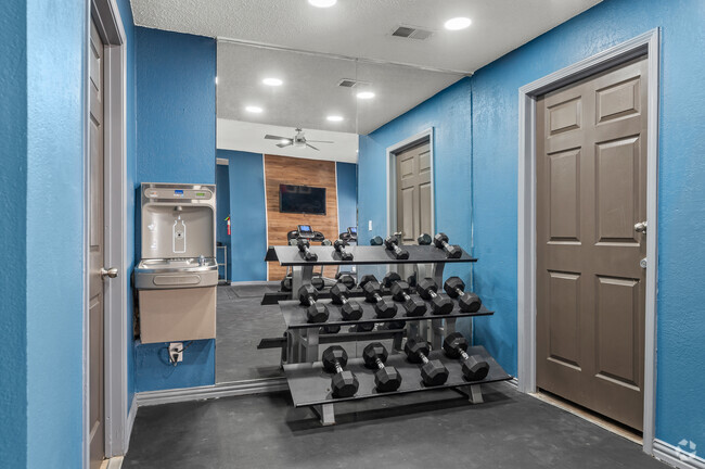 Fitness Center - The District at Midtown