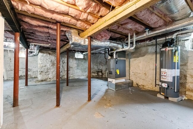 Building Photo - 111 Pleasant St
