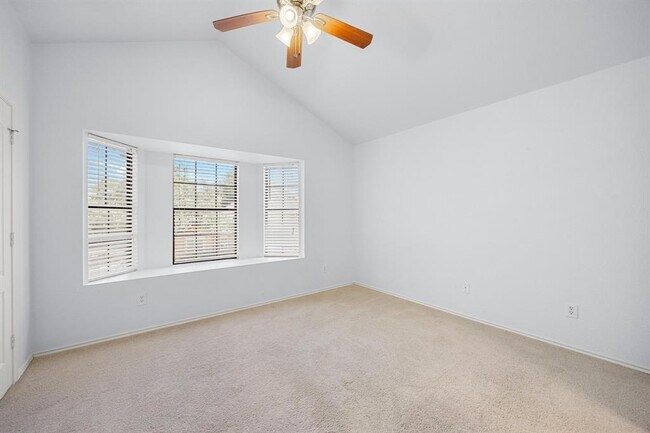 Building Photo - 11901 Swearingen Dr
