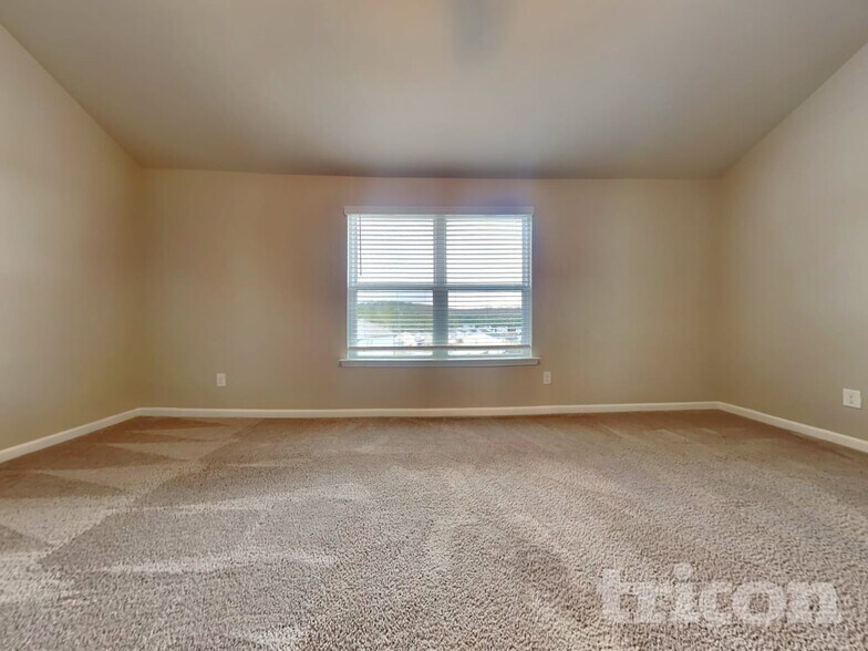 Building Photo - 7528 Congregation St