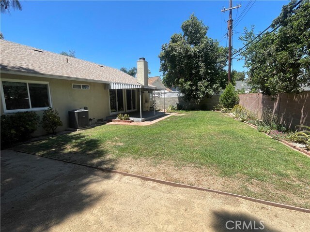 Building Photo - 6614 Nevada Ave